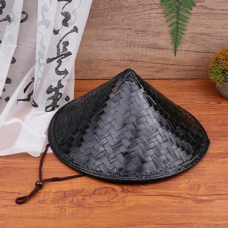 /HTF/Chapeaux coniques en pail - Party Hat Cone avis et prix
